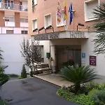 博纳诺瓦公园酒店 2* 巴塞罗那